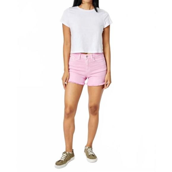 NEW JUDY BLUE mid rise garment dyed fray hem shorts in light pink - Picture 3 of 8
